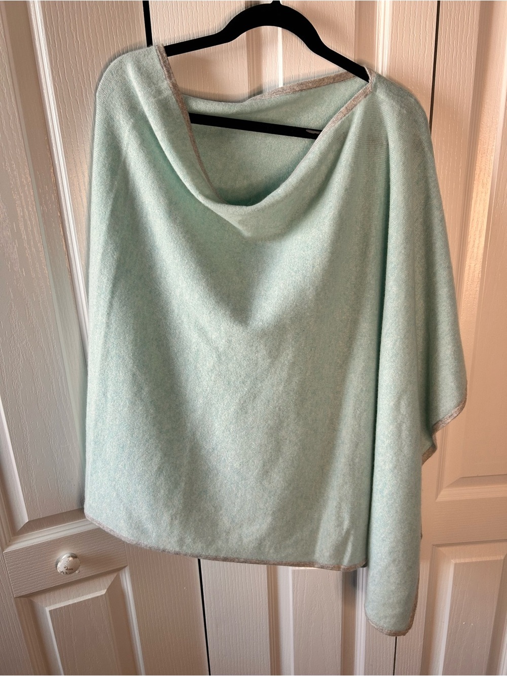 Alashan 100% Cashmere Draped Dress Topper Poncho Lightweight Soft Luxury Chic